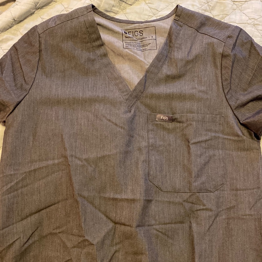 Figs graphite catarina top s